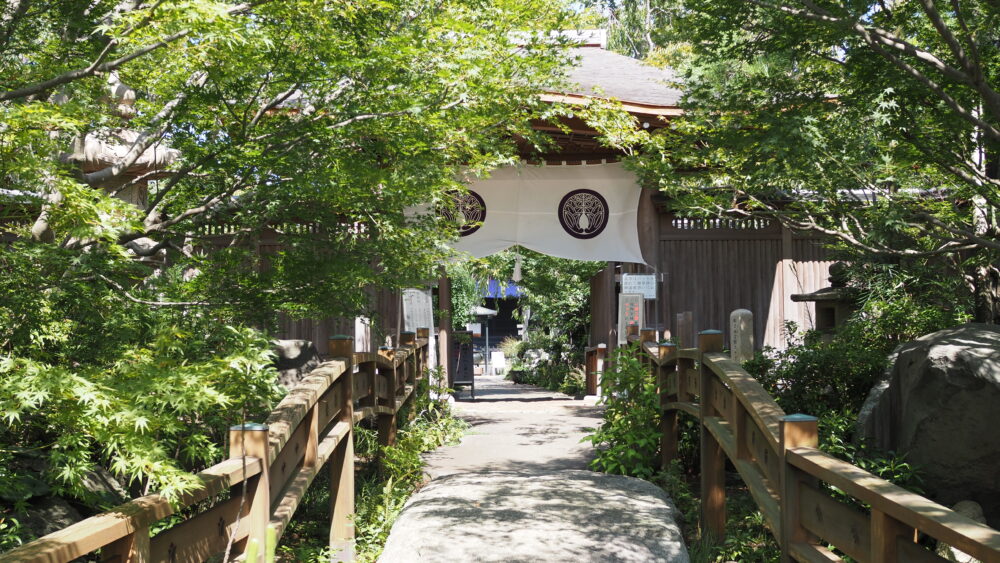 Entrance of Josenji Temple